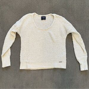 Cream knit sweater from ABERCROMBIE AND FITCH, size small.